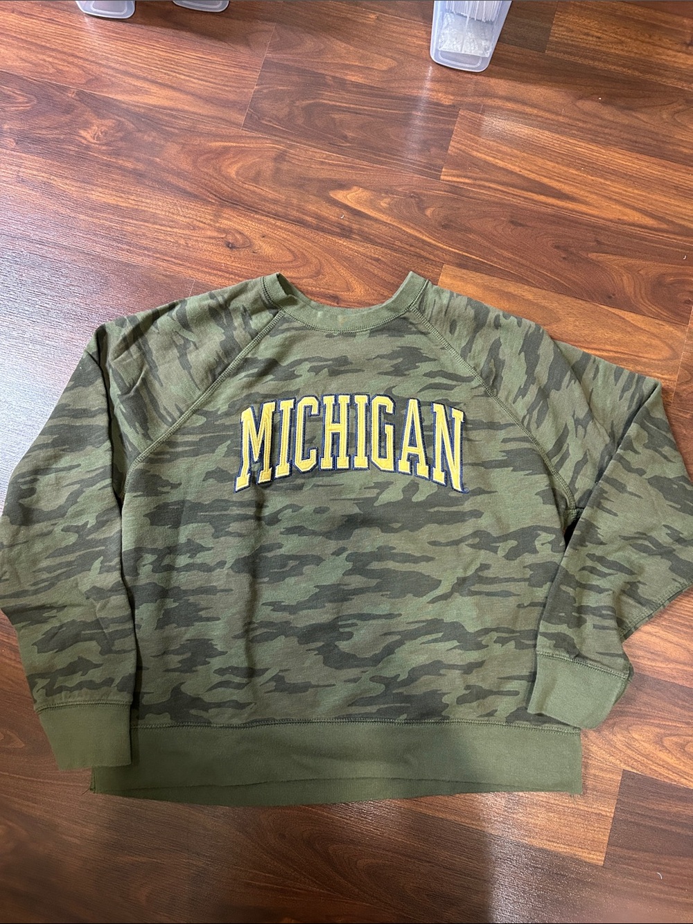 Michigan Camouflage Crewneck cotton Sweatshirt size L